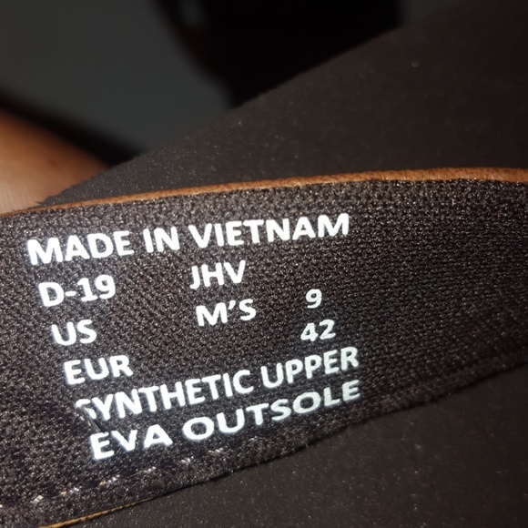 NEW👞REEF FLIP FLOPS👞UNISEX - Picture 3 of 5